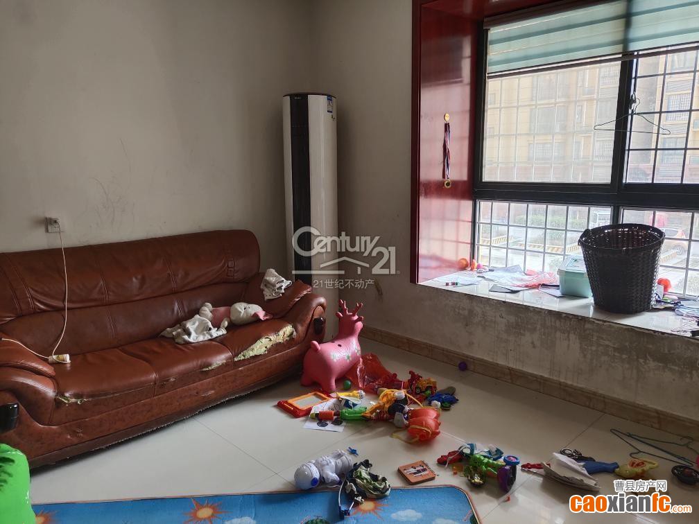 陽(yáng)光城市 有證 二樓 四方 五臺(tái)山 學(xué)校 隨時(shí)過(guò)戶(hù)